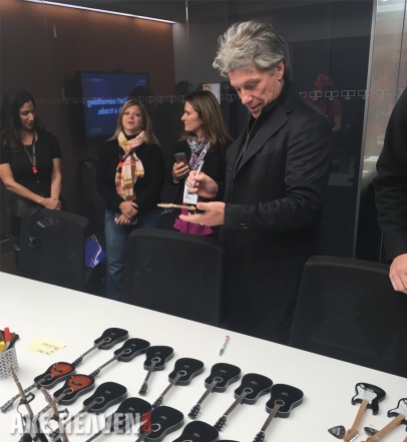 Jon Bon Jovi Signs Mini Guitars by AXE HEAVEN®