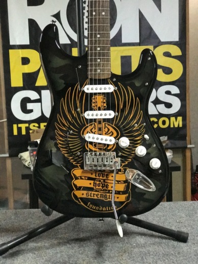 Custom-Painted-Guitar-1645